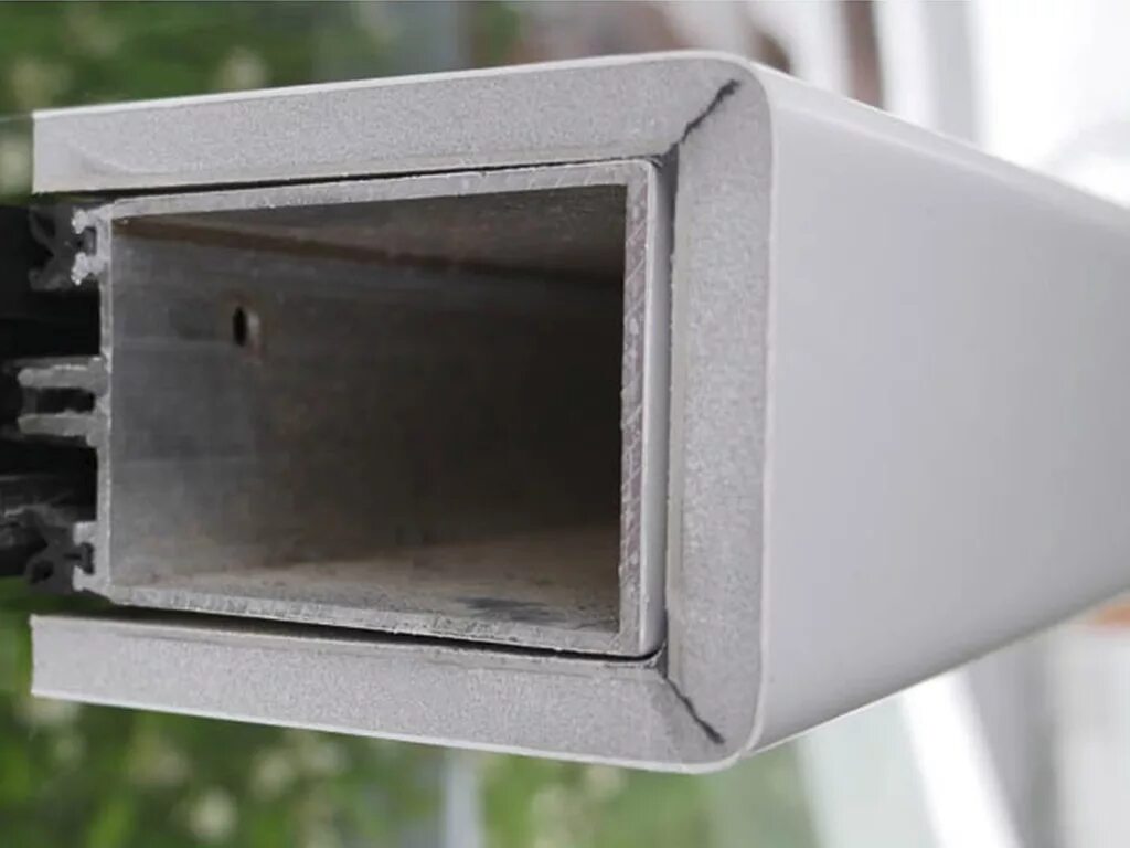 Бесшовные короба из пвх. Термокороб для алюминиевого профиля. Короба для утепления алюминиевых окон. Татпроф пвх короба. Сэндвич короба.