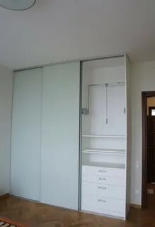 Перекрашиваем шкафы купе