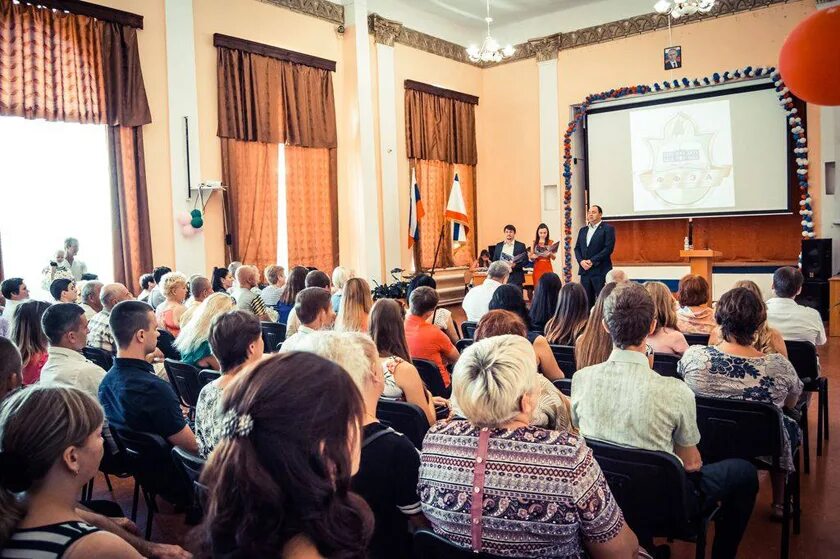 Бойко валентина константиновна крым. Гимназия №2 им. Егэ крым суд. Министр образования республики крым. Министр образования республики крым.