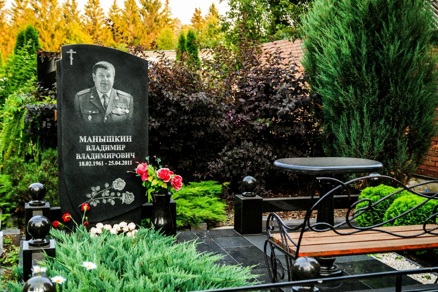 Памятник на могилу в тольятти. Памятник на могилу в тольятти