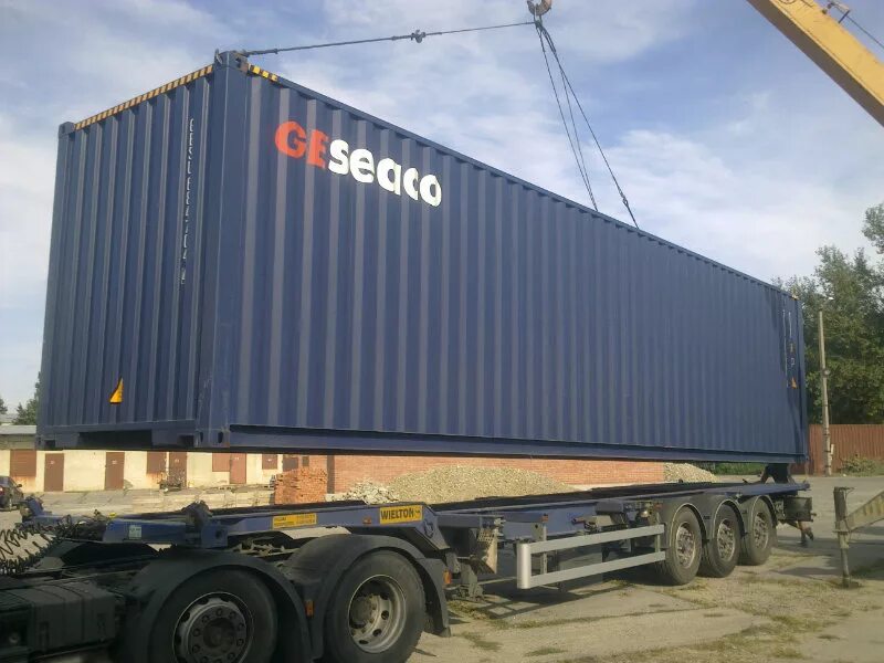 Прицеп контейнеровоз 20 футов. 40 футовый морской контейнер. Hicube контейнер габариты. 40 футовый морской контейнер. Морские контейнеры краснодар.