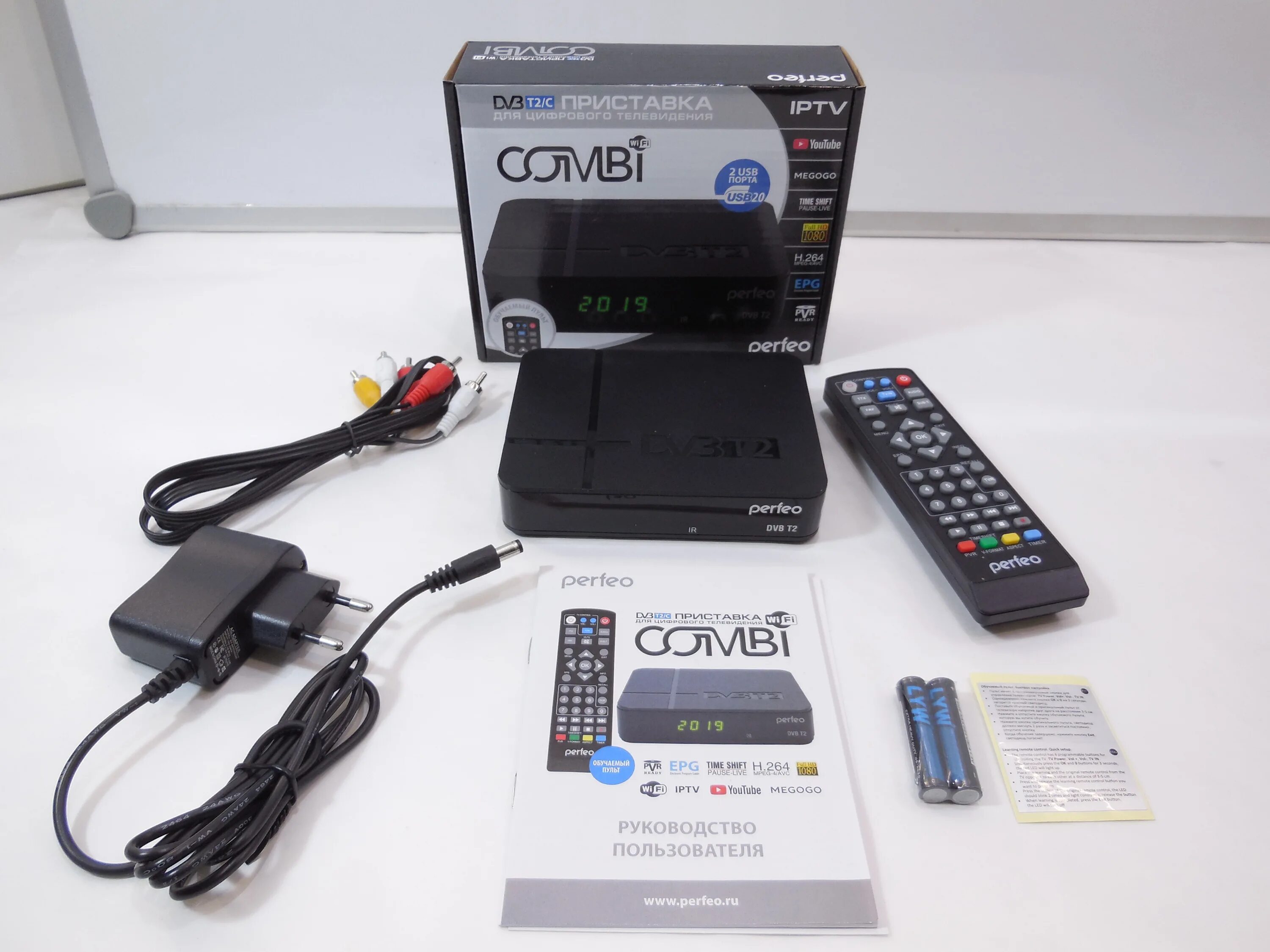 Тв 2 приставка купить. Perfeo DVB-t2/c приставка "Combi". Perfeo DVB-t2/c Комби приставка. Цифровой ресивер для телевизора Шарп. Эфир Комби приставка.