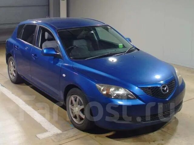 Куплю владивостока mazda. Мазда 233. Mazda 233.