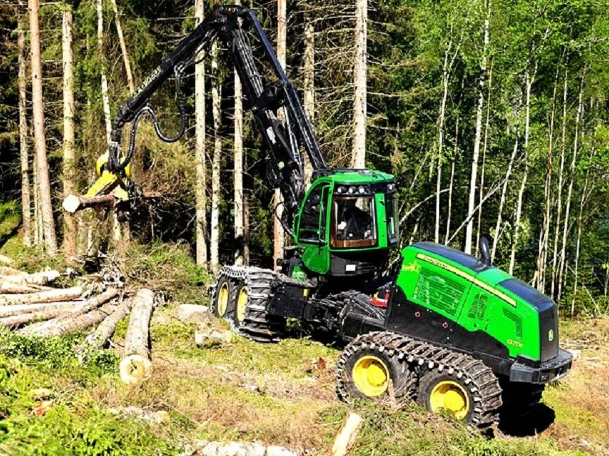 Харвестер камаз. Харвестер John Deere. Харвестер Джон Дир 1270e. Лесозаготовительный комплекс Джон Дир. Харвестер John Deere, 1210g.