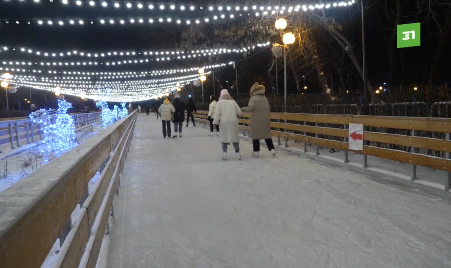 Кафе в парке терешковой челябинск. Открытие гум катка 28 11 2022. Парк терешковой каток. Каток в парке терешковой челябинск. 11.