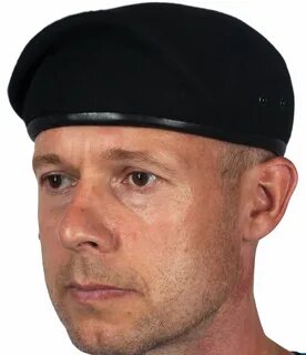 Берет стоя