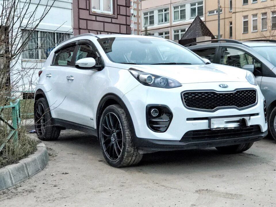 Купить диски на киа спортейдж 4. Спортейдж 4. Kia Sportage 4. Спортейдж 4 r20. Kia Sportage 4 r20.