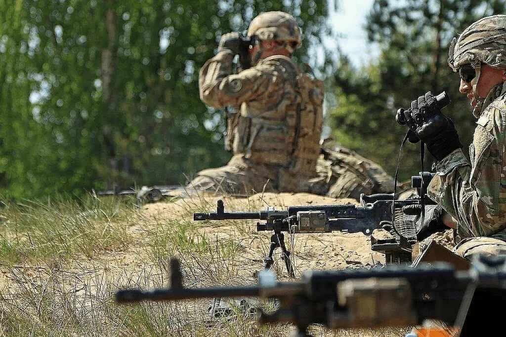 Украинские военные. Военные действия. Британские военные на Украине. Украинские войска. Армия рф в авдеевке