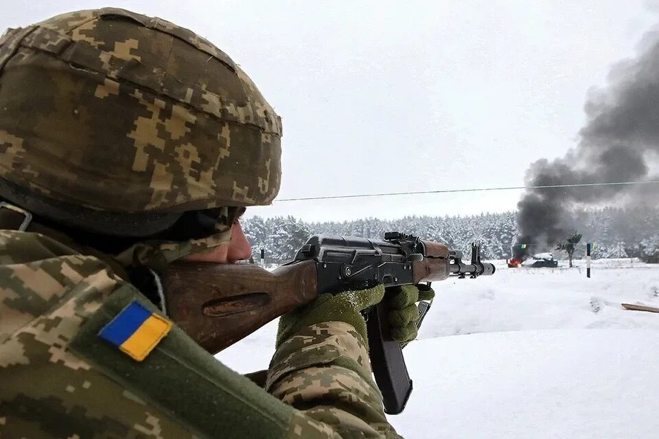 Российские военные. Армия РФ на Украине. Российская армия на Украине. Войска Украины. Новости россия атакует