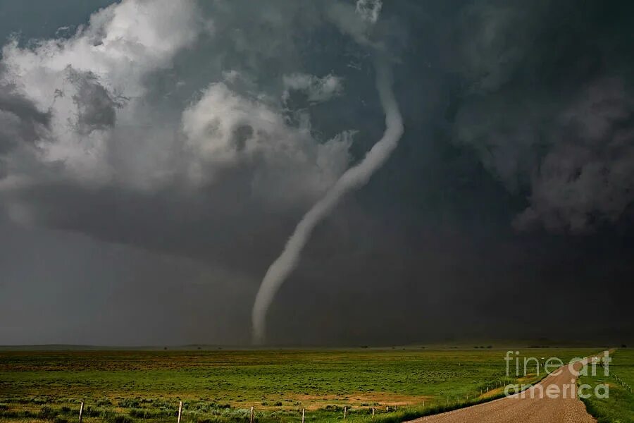 Tornado shutter