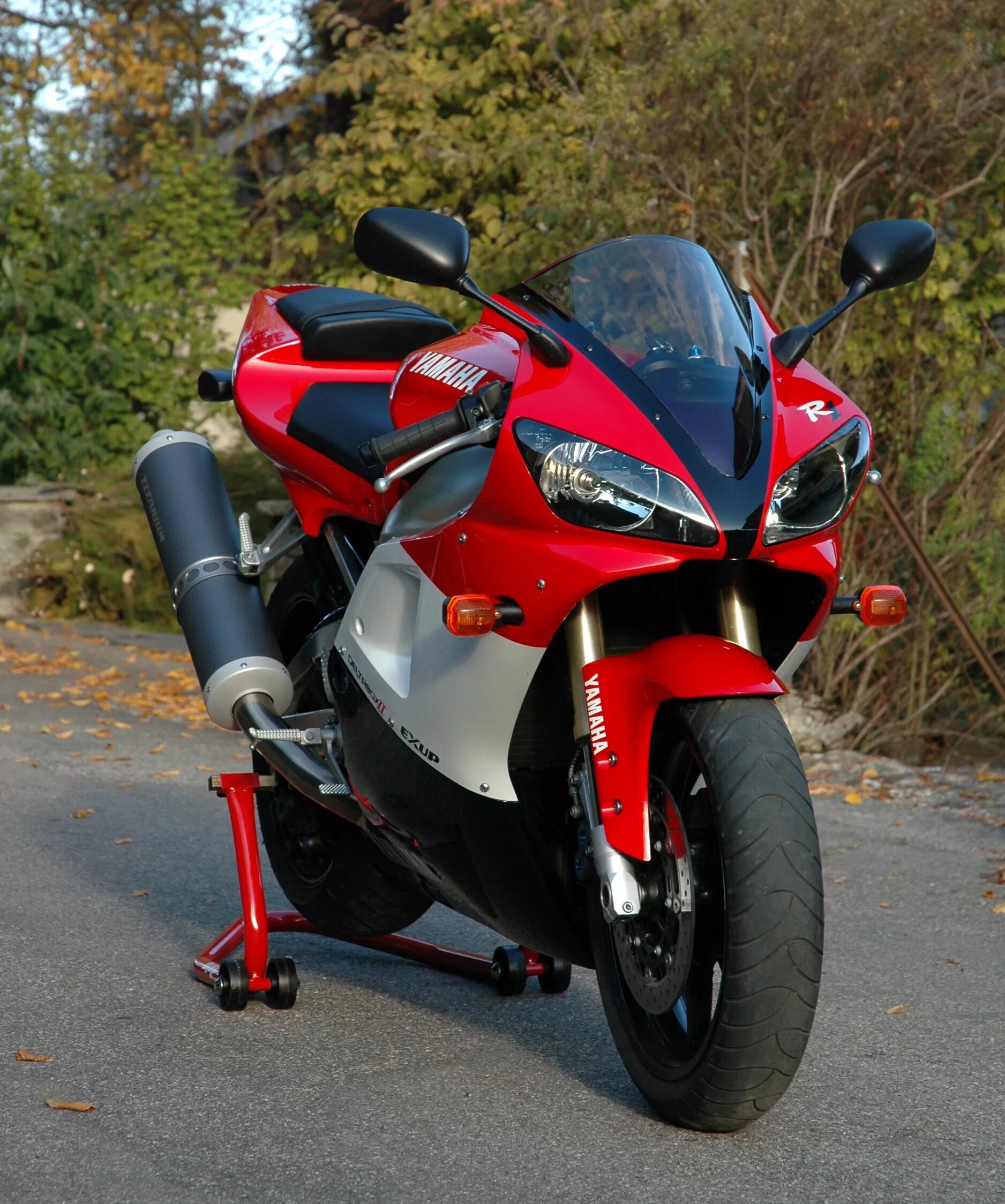Yamaha r1 2001. Yamaha yzf-r1. ямаха yzf r1. yamaha yzf-r1 2001. yamaha yzf 1000 r1 2001.
