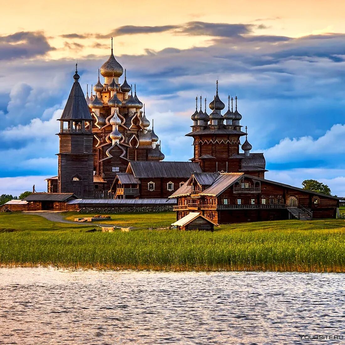 Кижский погост кижи. Церковь кижского погоста. Шатровая колокольня кижи. Кижский погост кижи. Церковь кижского погоста.