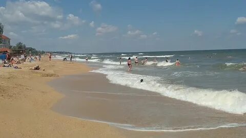 Есть ли море в голубицкой