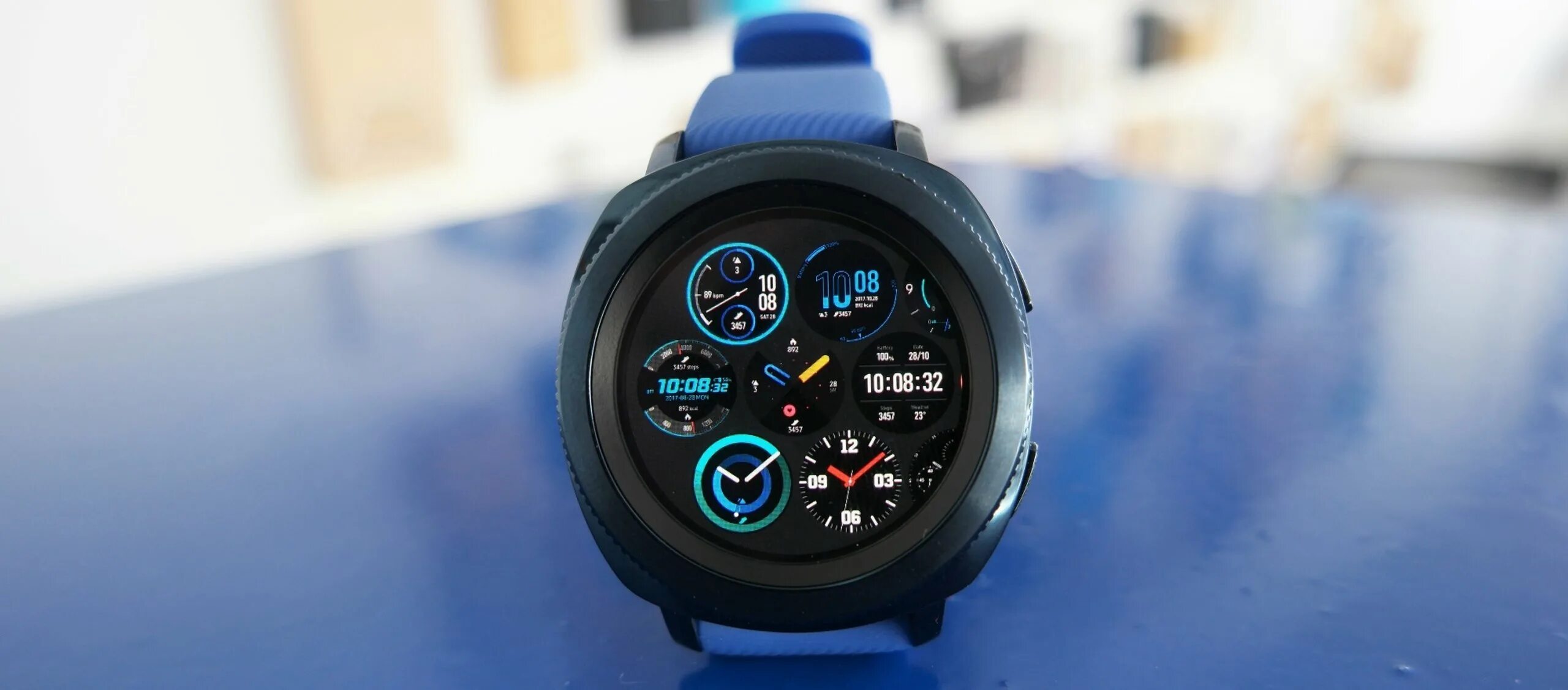 Часы gear sport. Samsung Gear Sport. Часы Samsung Gear s3 Sport. Samsung Gear Sport 05fd. Gear Sport Samsung 4 г.