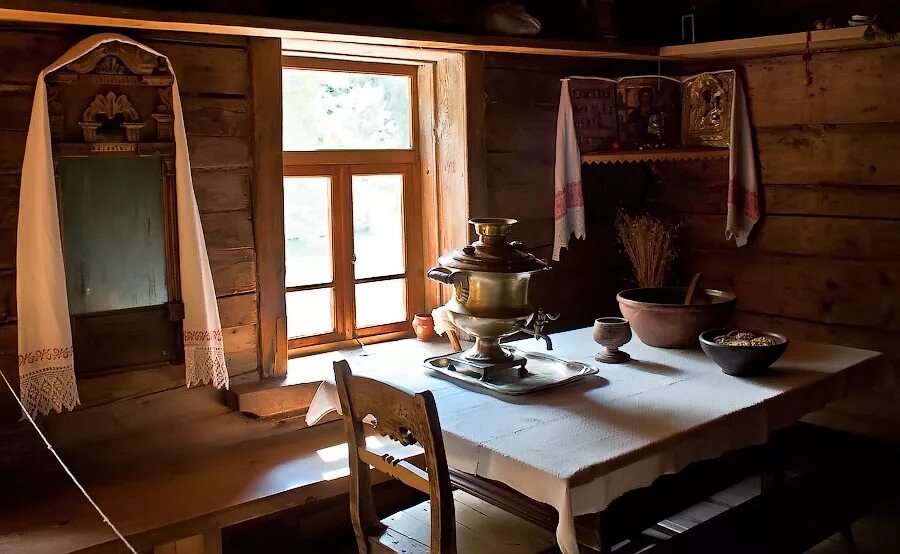 Интерьер крестьянской избы. Красный угол в горнице. Горница в крестьянской избе. Горница в крестьянской избе. Крестьянская изба 19 века внутри.