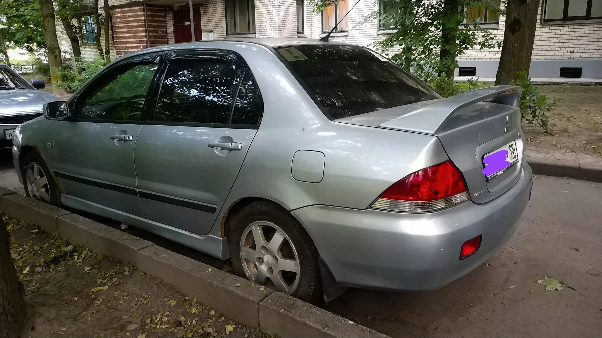 Lancer 9 1.6. Mitsubishi Lancer IX 2005 4080. Лансер 2004 зад. Лансер 2004 максималка.