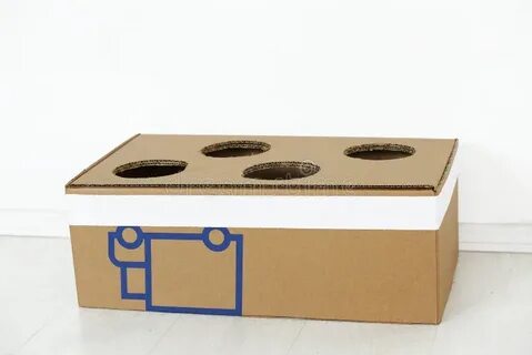 Holes box