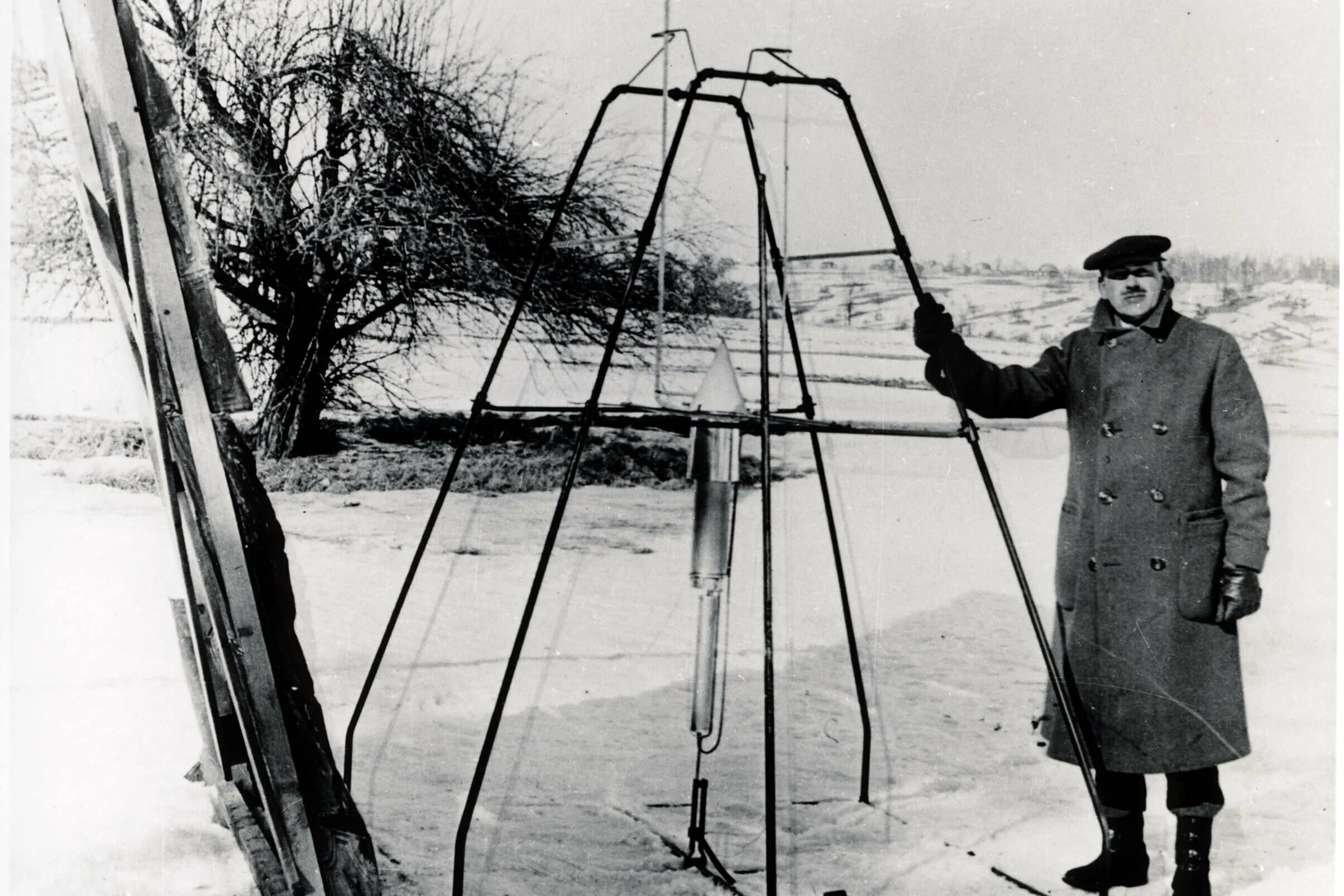Создатель ракеты на жидком топливе. Первая ракета на жидком топливе 1926.