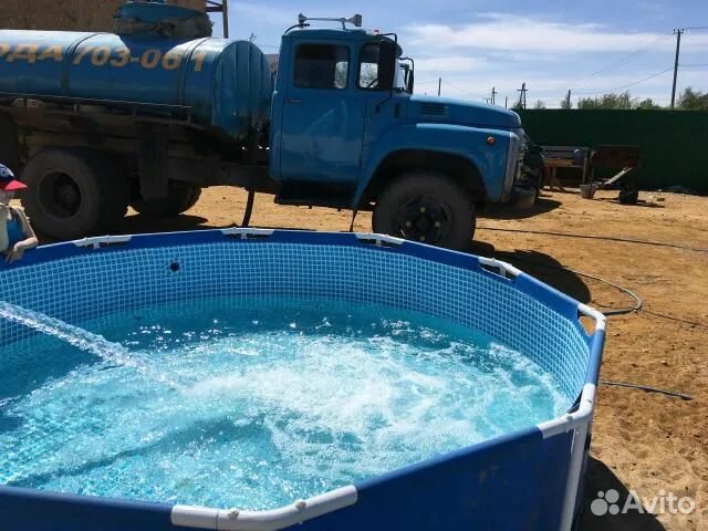 Техническая вода. Водовозка бассейн. Техническая вода машина. Насос для водовозки. Техническая вода спб