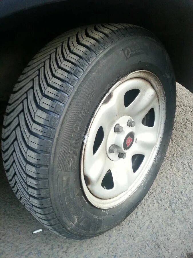 какая резина на волге. шины на газ 31105. газ 3110 колеса. какая резина на волге. какая резина на волге.