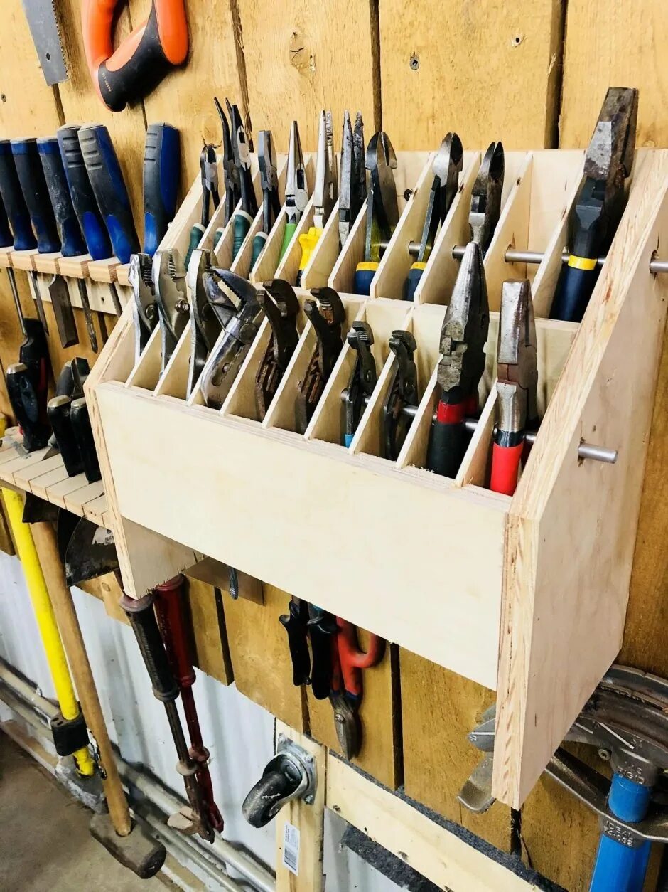 Storage tool