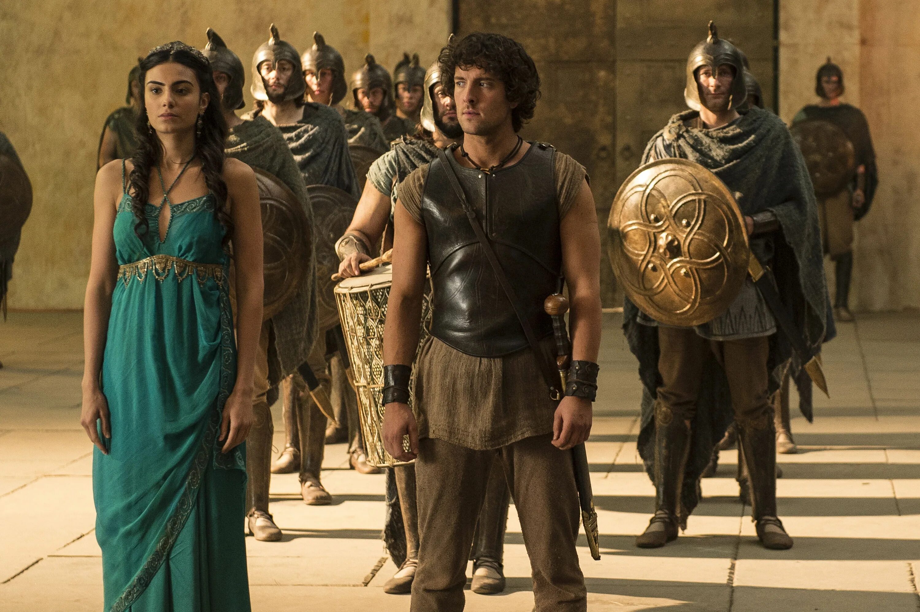 Люди атлантиды. Аквамен корабли атлантиды. Атлантида: затерянный мир мультфильм 2001 актёры. Затерянный город атлантида. Подводный город атлантис.