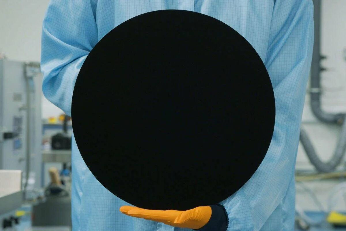 Самый черный материал. Vantablack. Vantablack краска. Vanta Black краска цвет. Vantablack вещество.