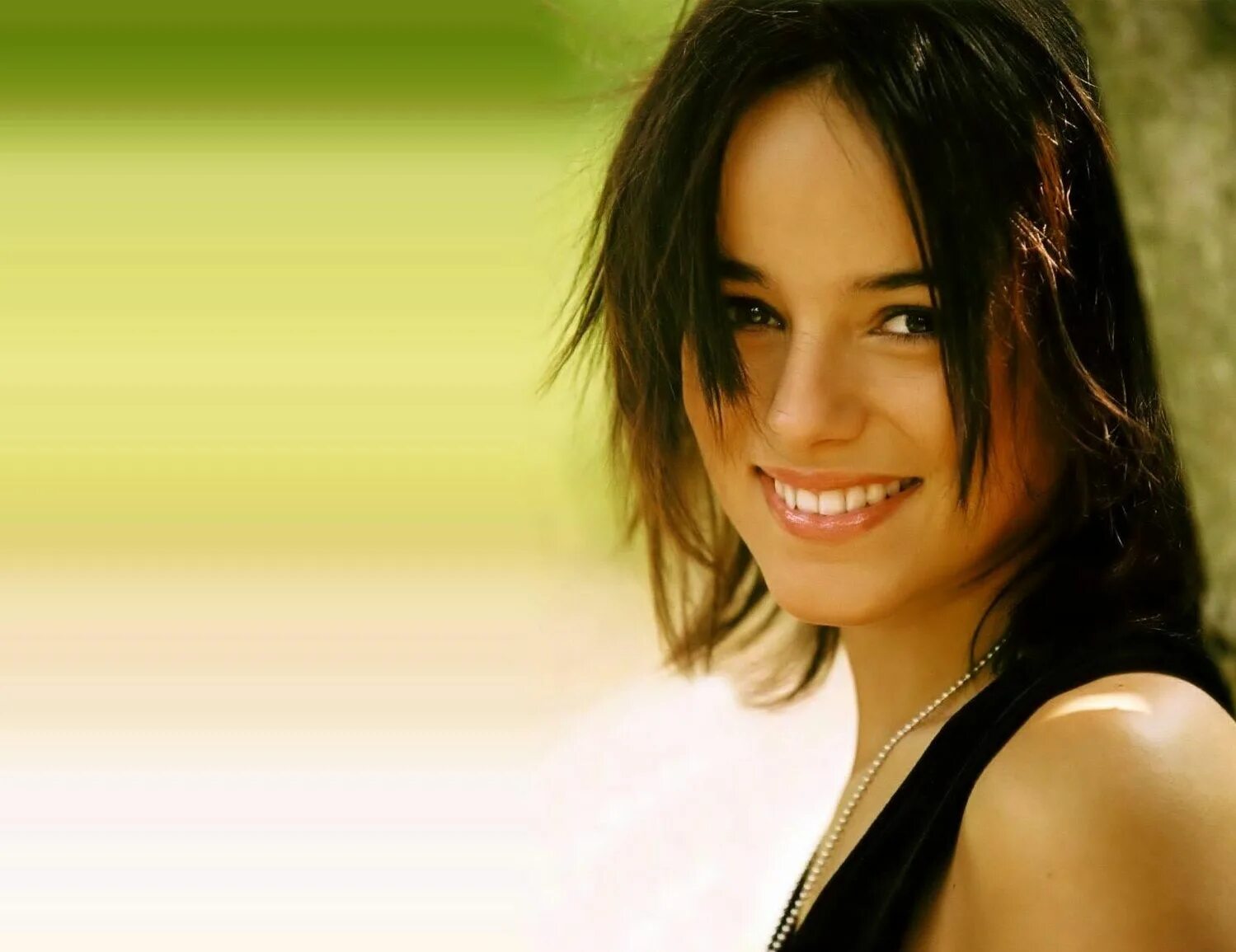 Ализе жакоте. Alizee певица 2023. Alizee 1999. Alizee песни. Ализе жакоте сейчас 2022.