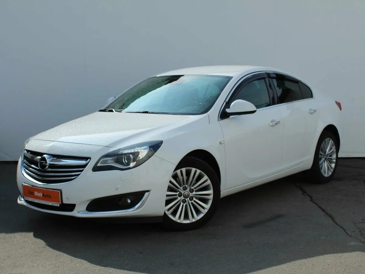 Опель 2015 купить. Opel Insignia 2015. Опель Инсигния 2015. Opel Insignia 2013. Опель Инсигния 2013.