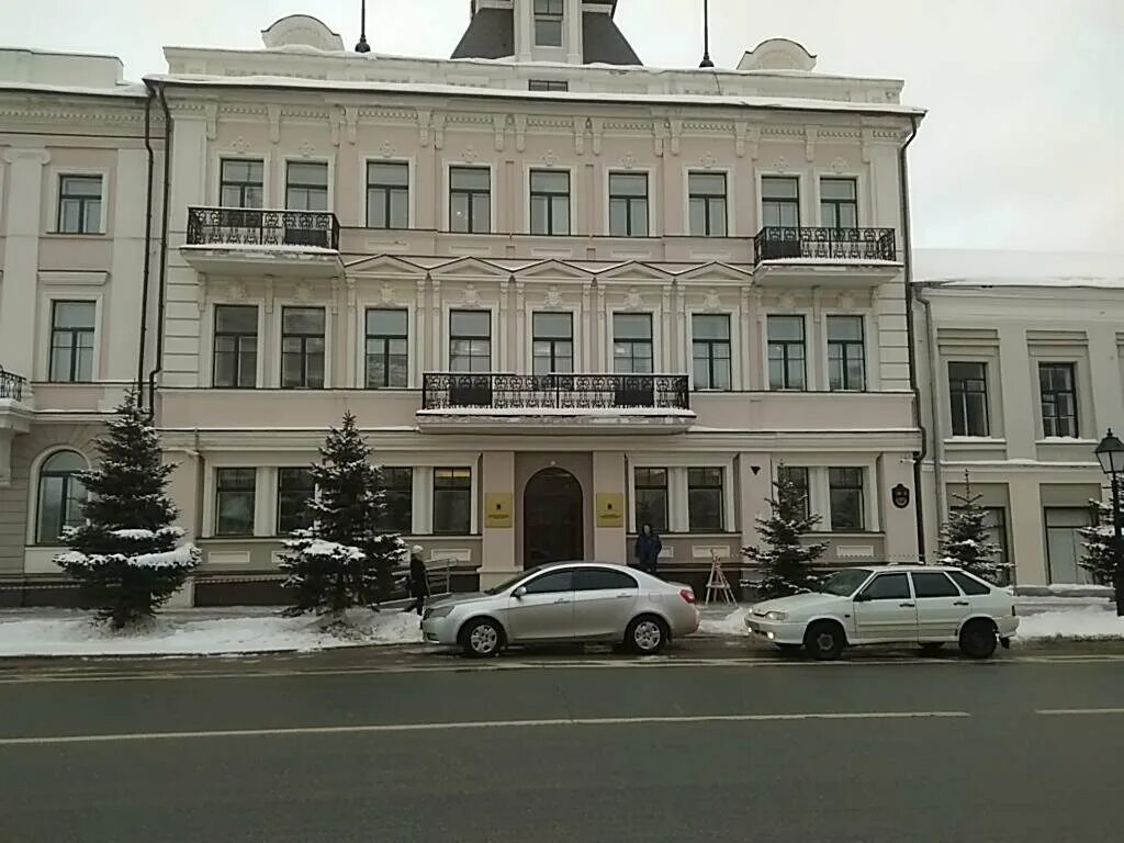 улица батурина казань гостиница. музей в кремле нижний новгород. исполком казани кремлевская 3. нижегородский государственный художественный музей нижний новгород. архиерейский дом казань кремль.