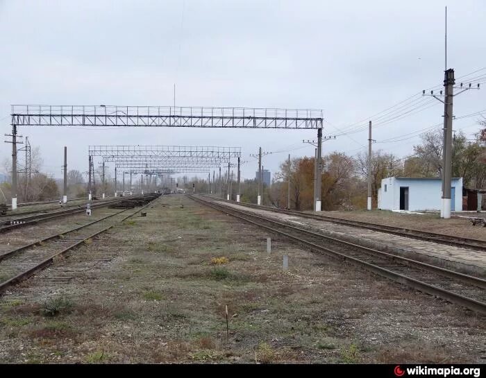 Гостиница на линево балаково. Озеро линево балаково. Станция юльевка балаково. Жд станция балаково саратовская область. Линево балаково.