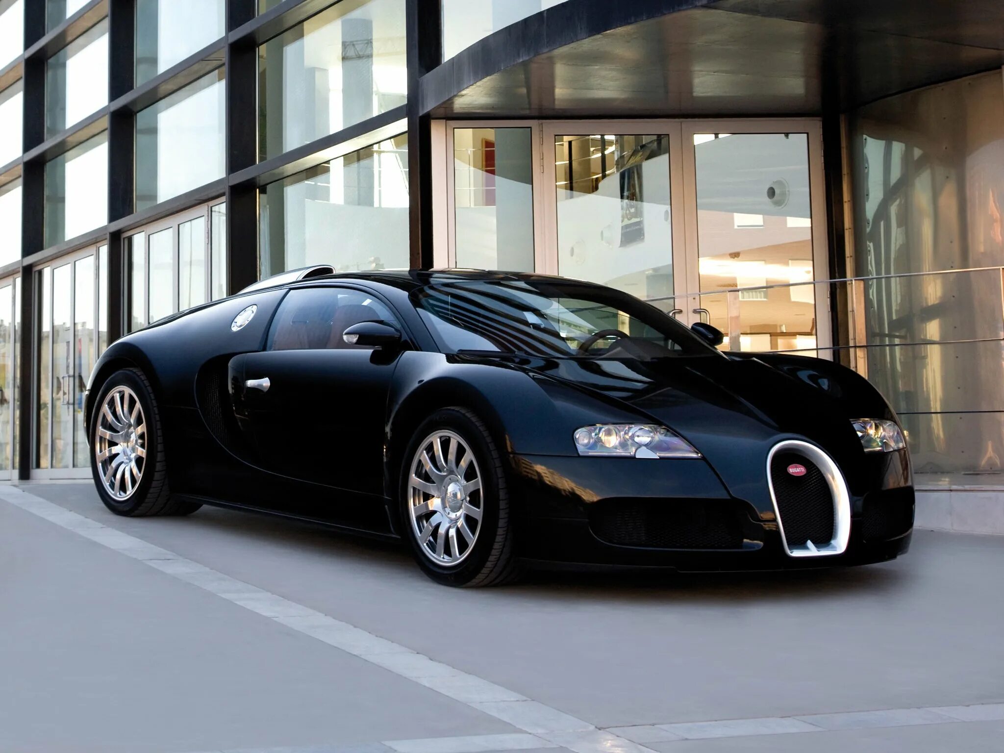 Картинка bugatti. Бугатти Вейрон. Бугатти Вейрон 2005. Бугатти Вейрон черная. Bugatti Veyron 16.4 2005.