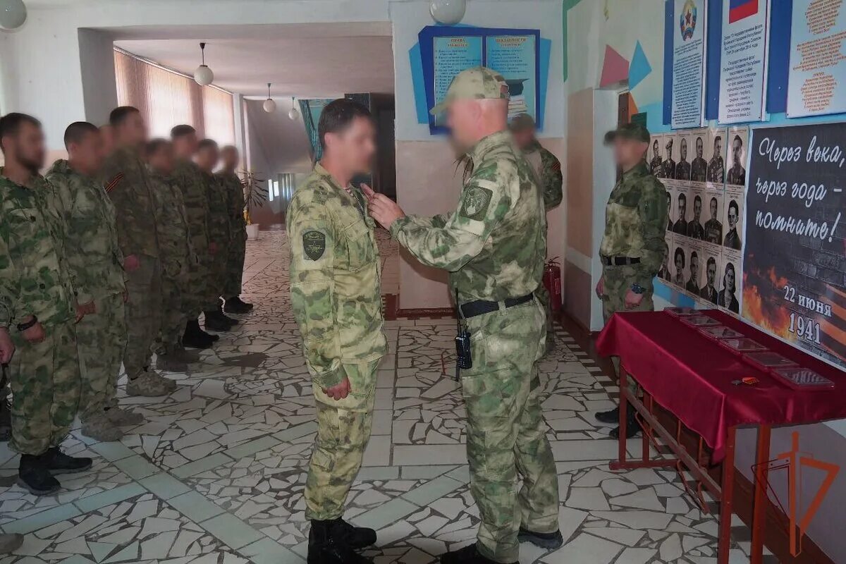 Саперы особого назначения. Спецназ лнр. Саперы росгвардии. Росгвардия на спецоперации. Награждение чеченских росгвардейцев.