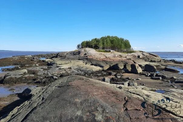 Каменный северный рай. Остров кий в белом море. Остров кий в белом море отдых. Остров кий фестиваль.