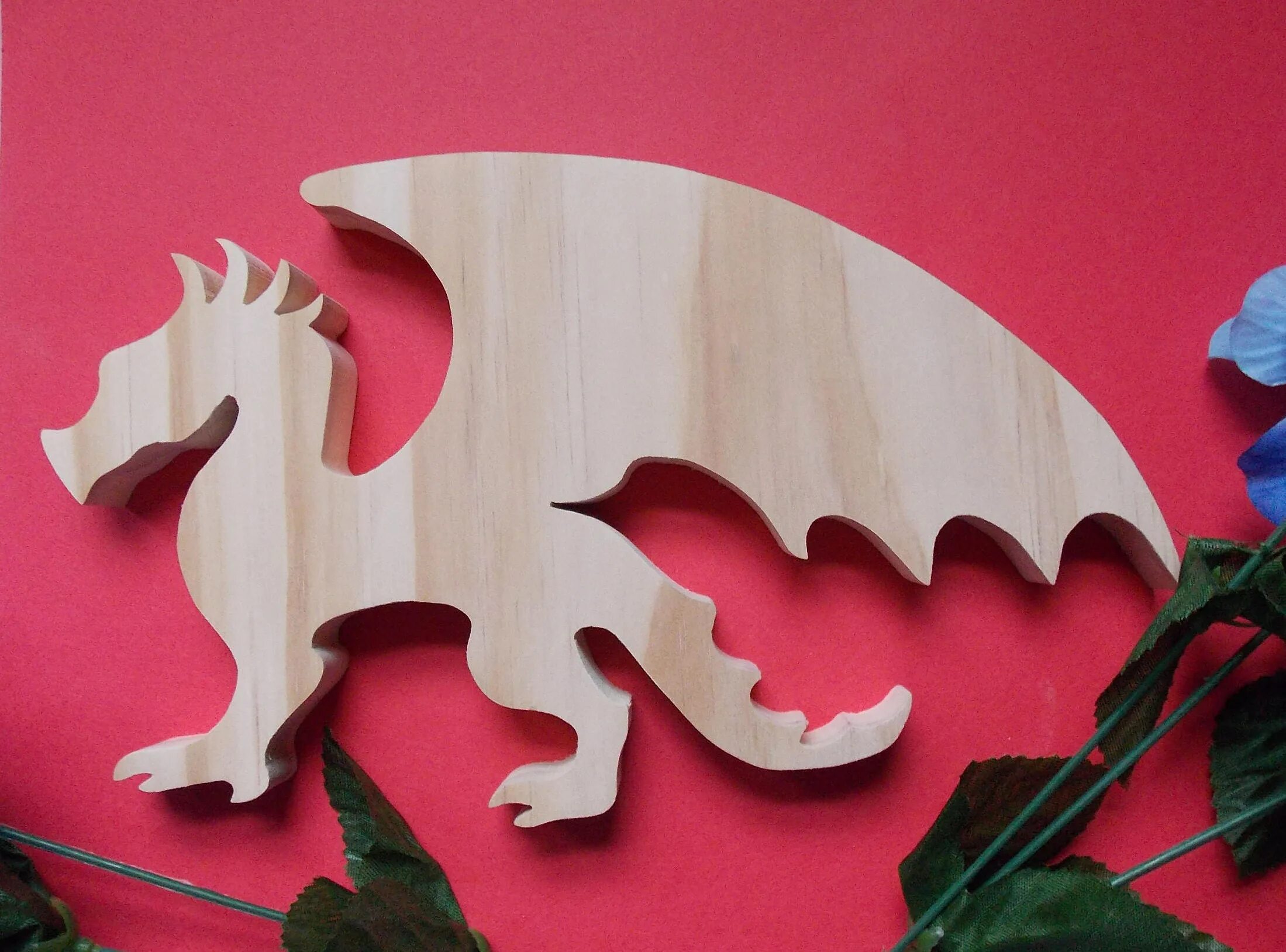 Вырезать из фанеры. Изделия из фанеры для детей. Изделия из дерева несложные. Вырезать из фанеры. Выпиливание лобзиком.