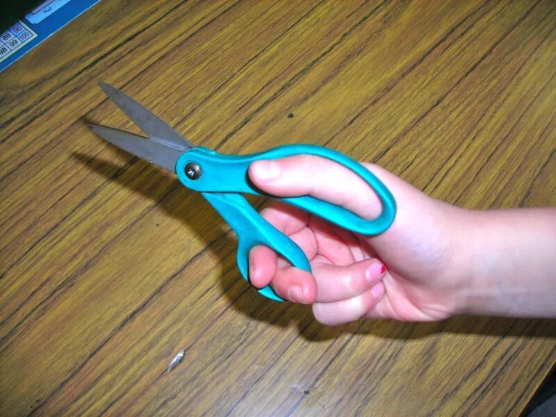 2 scissors