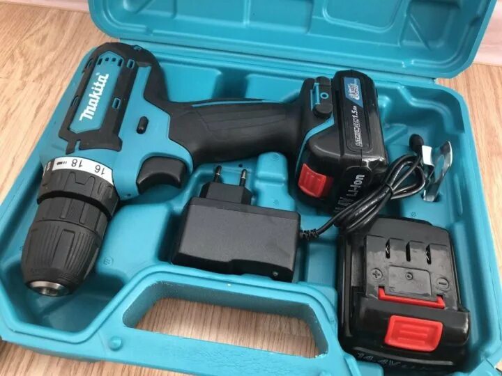 Шуруповерт 12v. Шуруповерт lux tools 18v. Ударный шуруповёрт аккумуляторный макита 18 вольт. Шуруповерт tool. Шуруповерт lux tools 18v.