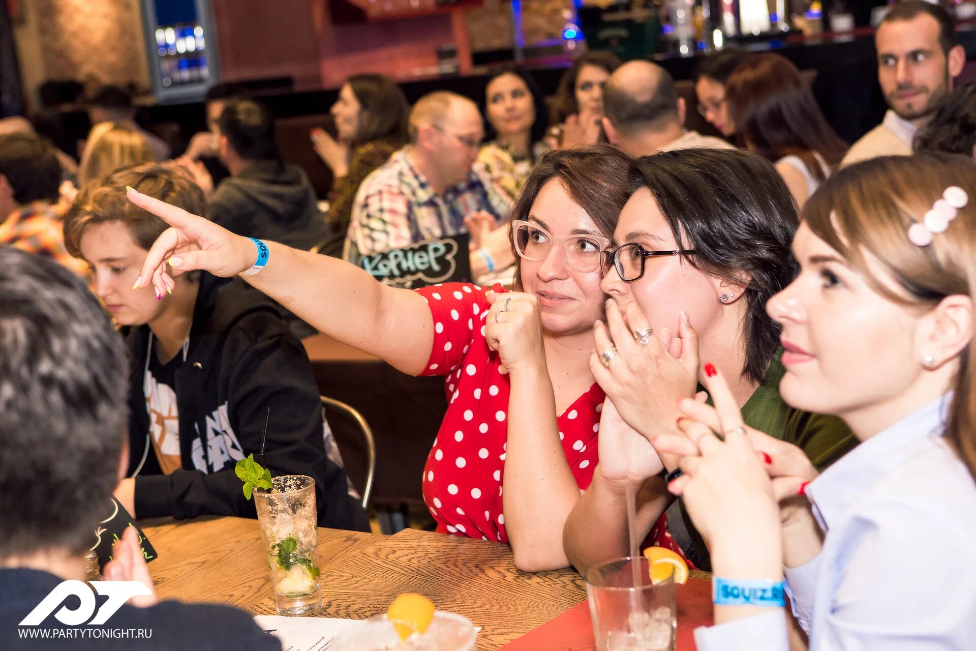 Квизиум игра. Бум квиз химки. Квиз игра. Квизов для сайта. Квизиум в москве.