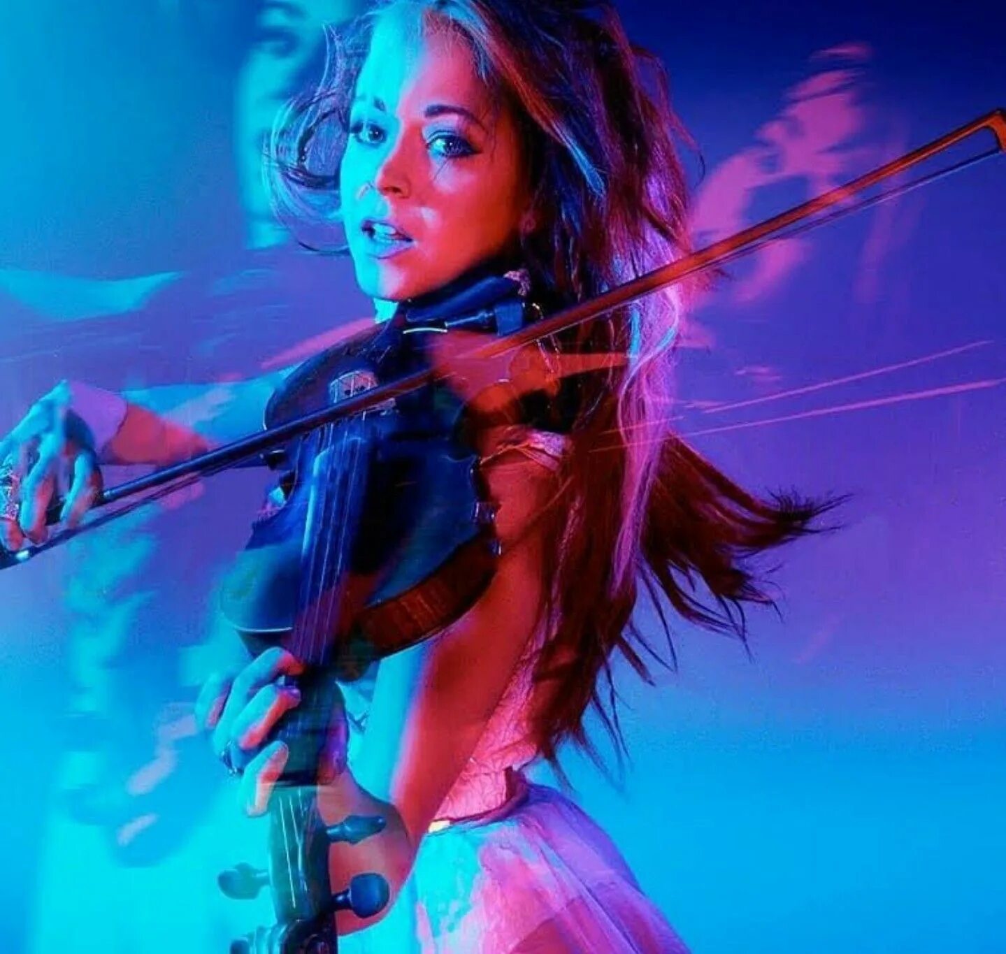 Скрипка Линдси Стирлинг. Скрипачка Lindsey Stirling. Линдсей Стирлинг 2020. Линдсей скрипка. Современная трогательная песня