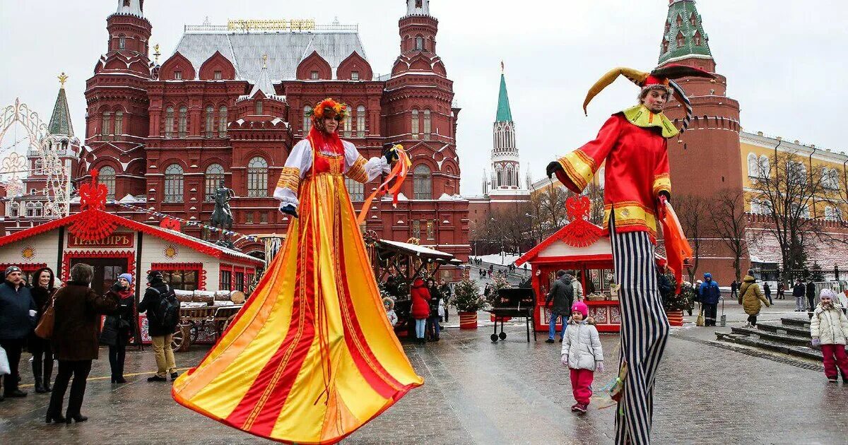 Куда пойти на масленицу в москве. Масленица в Москве. Масленица на красной площади. Фестиваль Масленица в Москве. Масленица в центре Москвы.