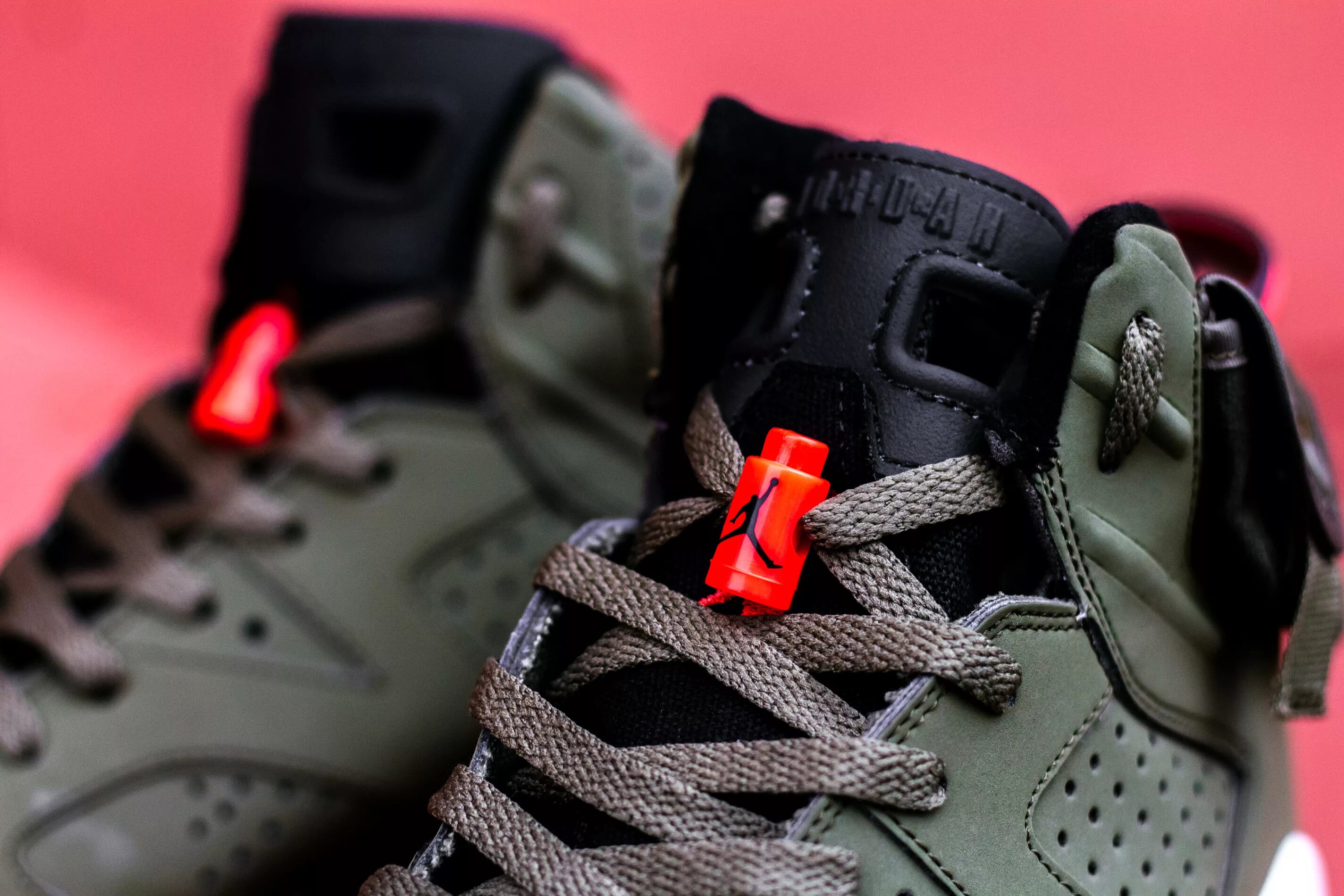 Кроссовки nike travis scott x jordan. Nike Air Jordan 6. Nike Air Jordan 6 Travis. Nike Air Jordan 6 Travis Scott. Кроссовки Nike x Travis Scott Air Jordan 6.