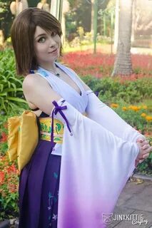 Yuna cosplay