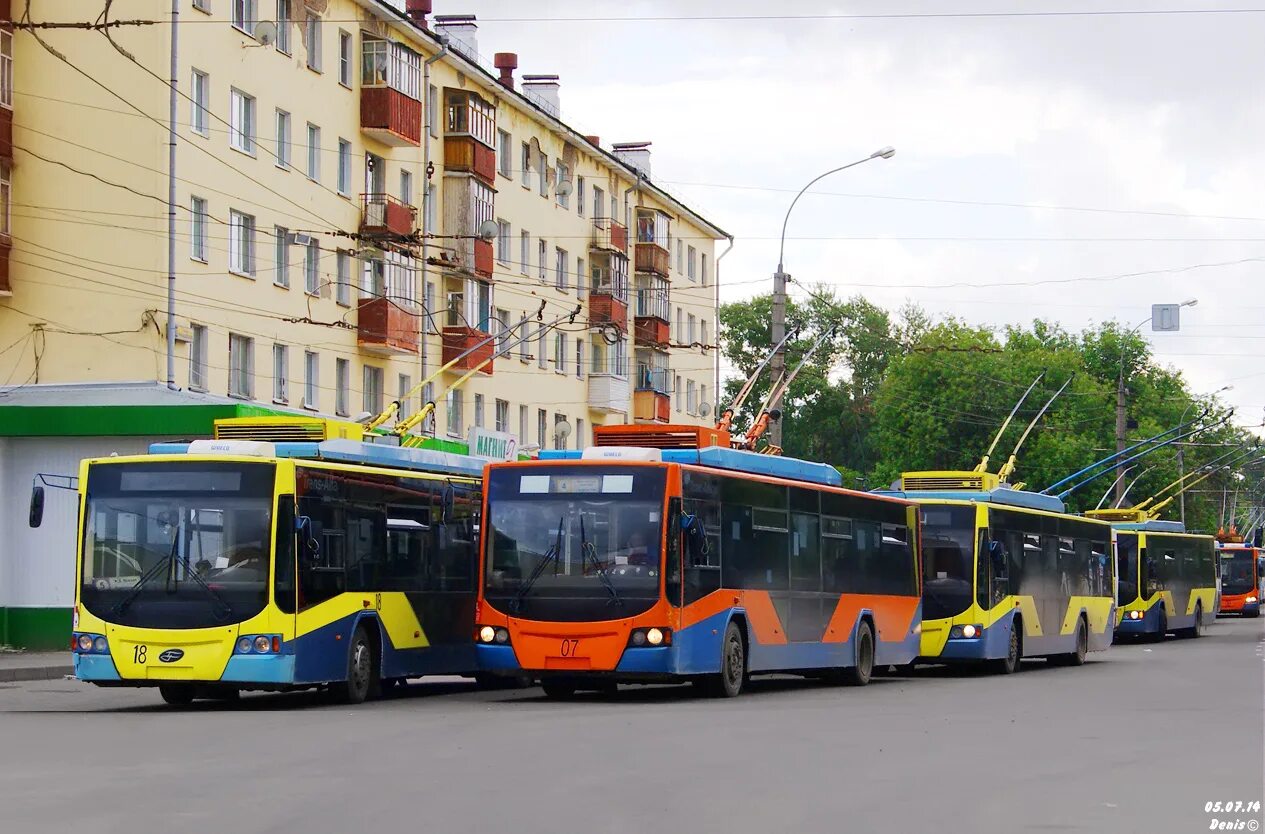 Вологда троллейбус ПАТП 1. Троллейбусный парк Вологда. 1 Троллейбус Вологда ВМЗ. Авангард троллейбус Вологда. Маршрут 4 вологда