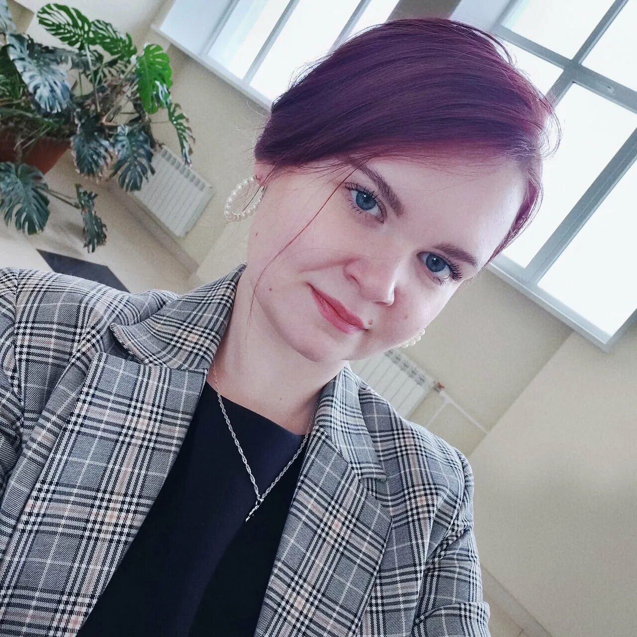 Займ под недвижимость. Деньги под залог недвижимости. Займ под залог квартиры. Залог недвижимости. Деньги под залог недвижимости.