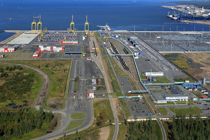 еврохим стройка в порту усть-луга. терминал ростерминалуголь. порт усть луга ленинградская область. луга терминалы. европейский серный терминал ооо.