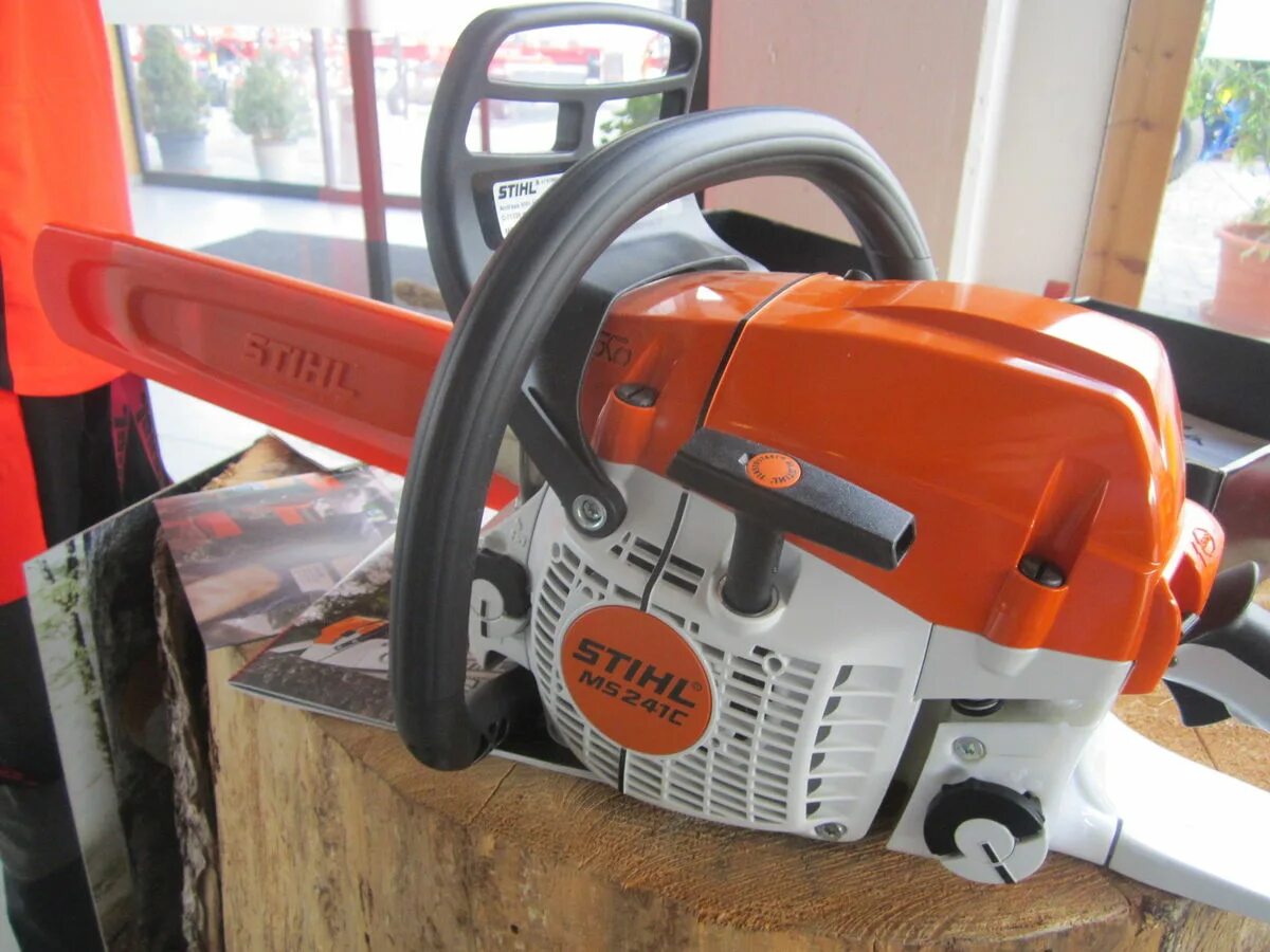 Купить штиль могилев. Stihl MS 241 C-M. Штиль ms241. Штиль МС 241. Stihl 241.