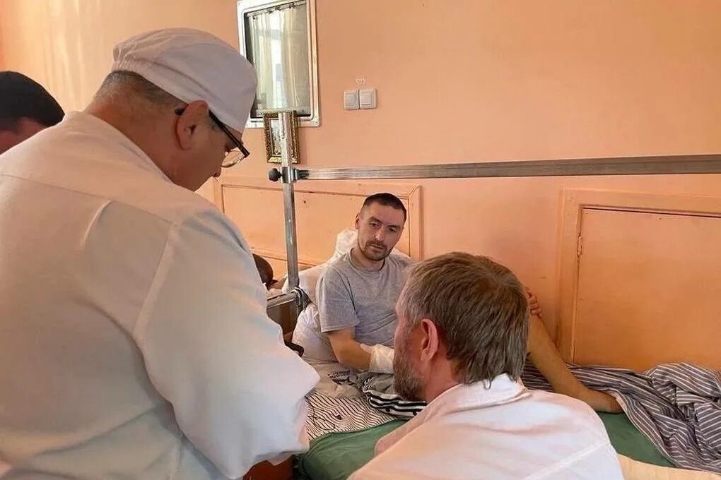 Приморские волонтеры помогают раненым участникам СВО в госпитале Донецка - Новос