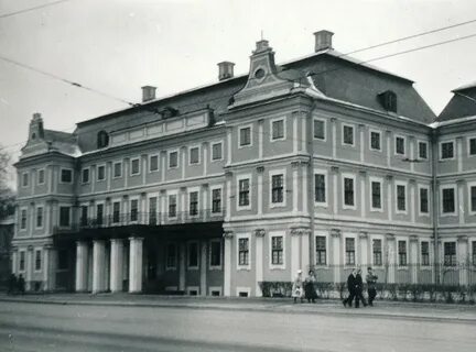 Инициатор открытия сухопутного шляхетского корпуса