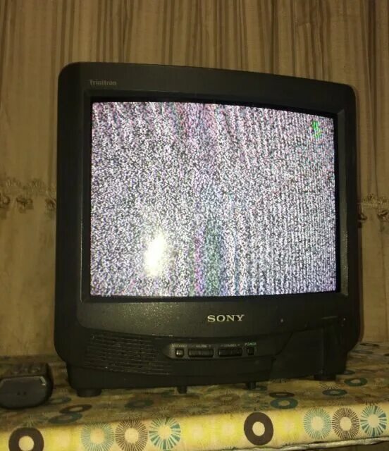 Ремонт телевизора sony trinitron. Sony Trinitron 1997. Телевизор Sony Trinitron 1997. Sony Trinitron KV-13tr28. Sony модель: Trinitron KV-2167 MT.