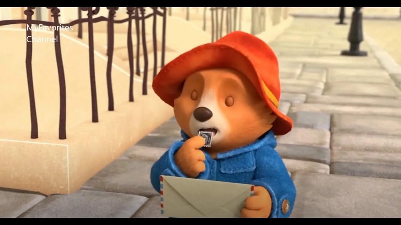 Paddington in Garden +d.